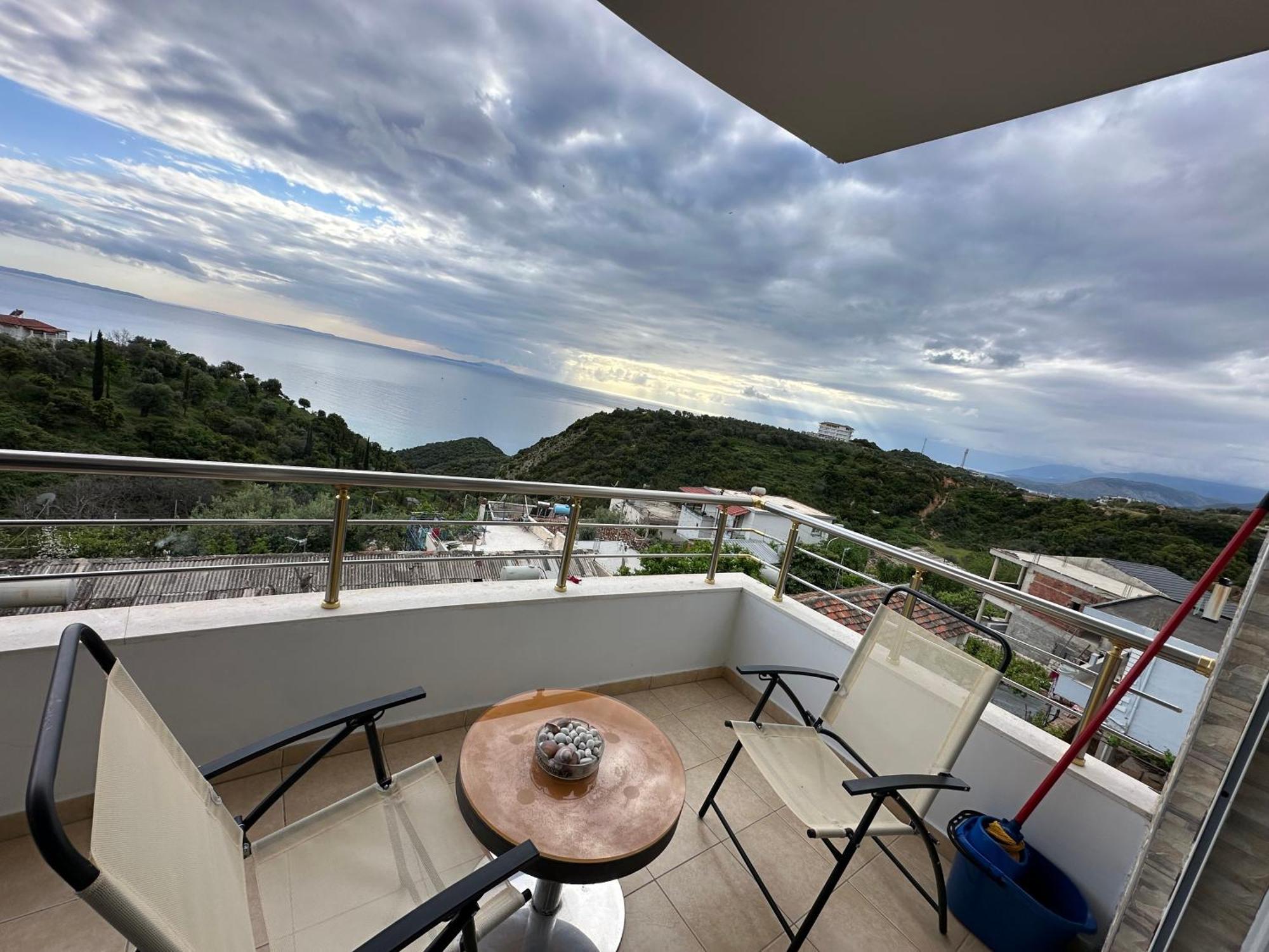 Selami Sea View Apartments Lukove Luaran gambar