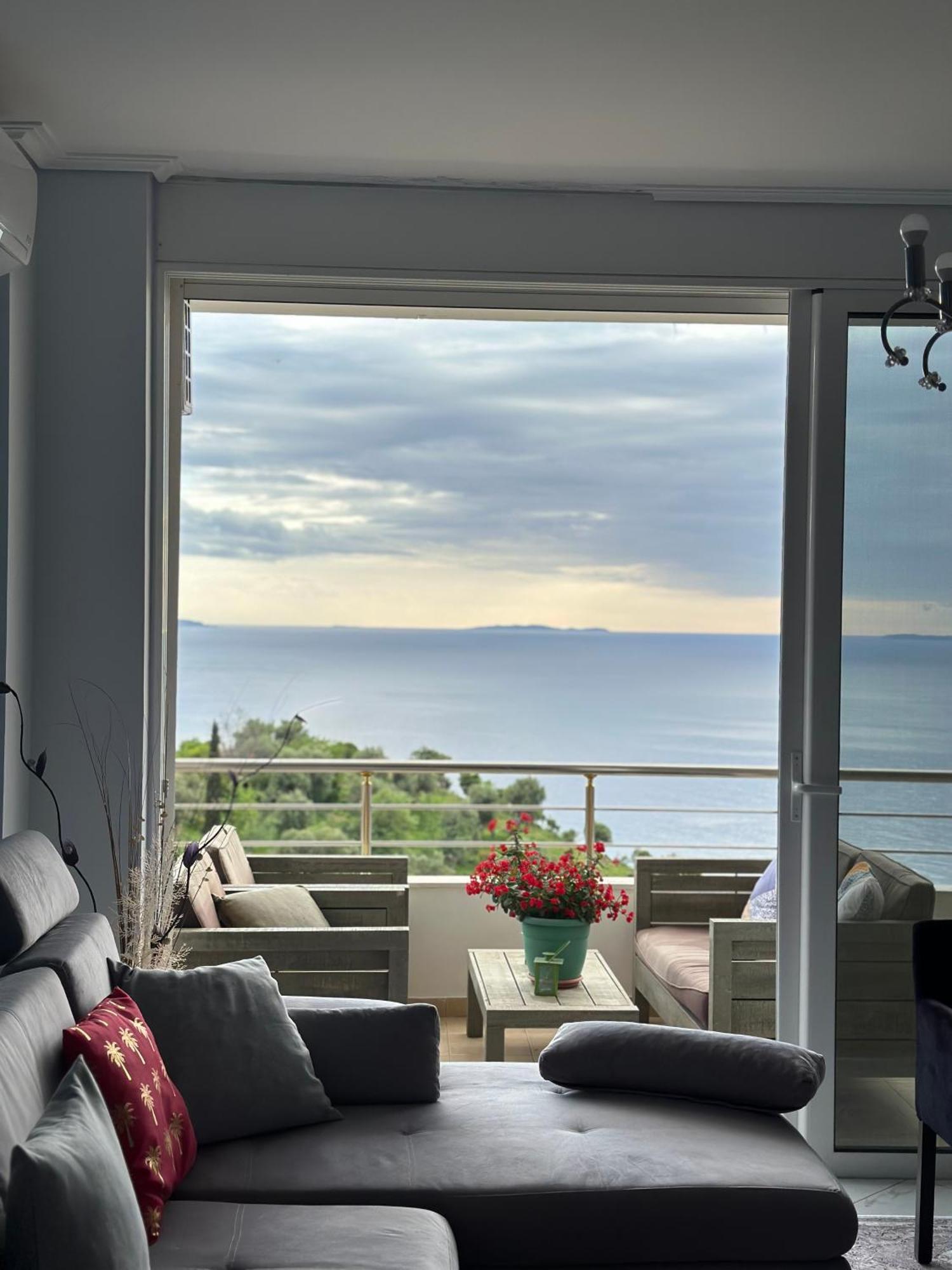 Selami Sea View Apartments Lukove Luaran gambar