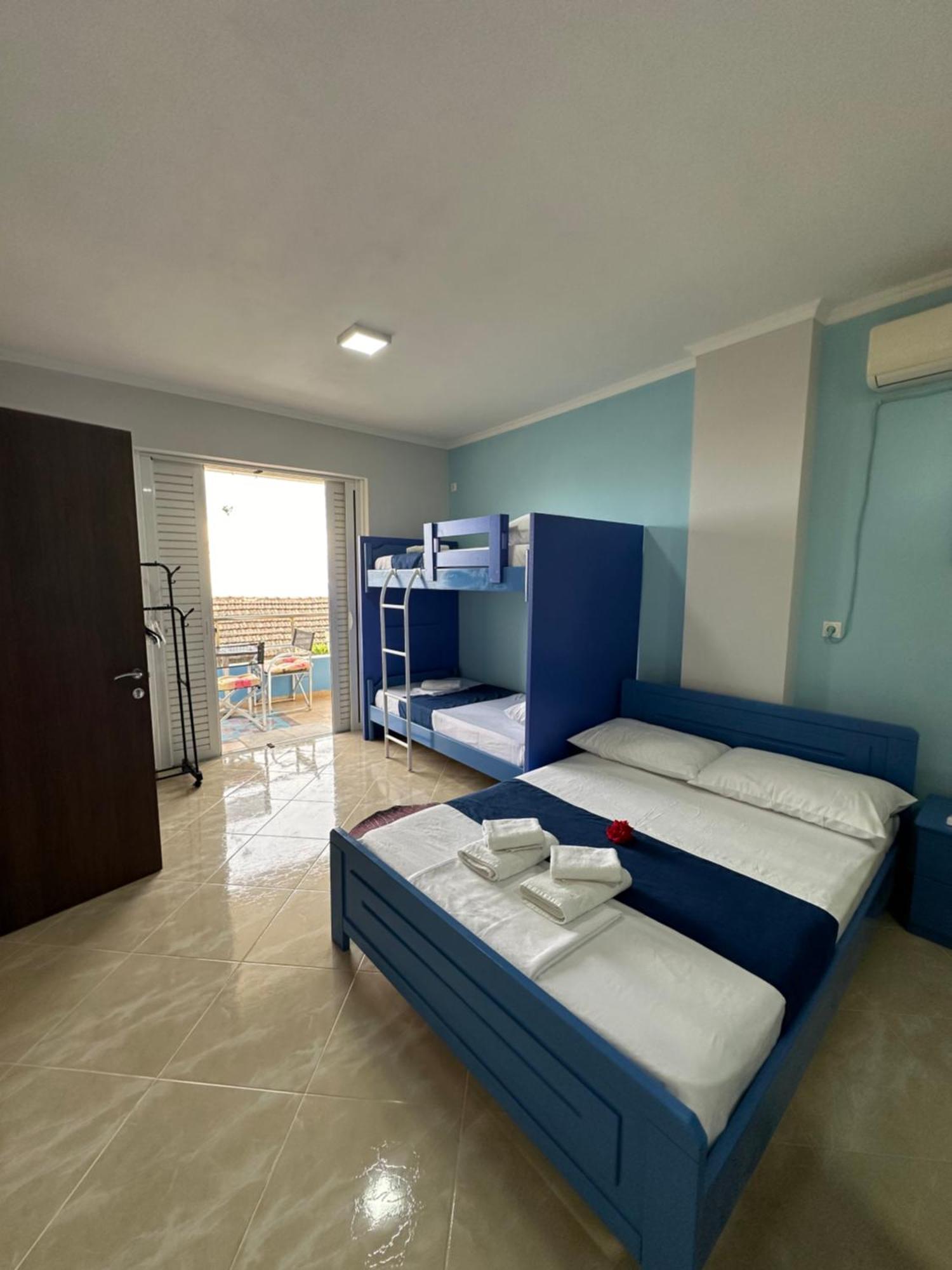 Selami Sea View Apartments Lukove Luaran gambar