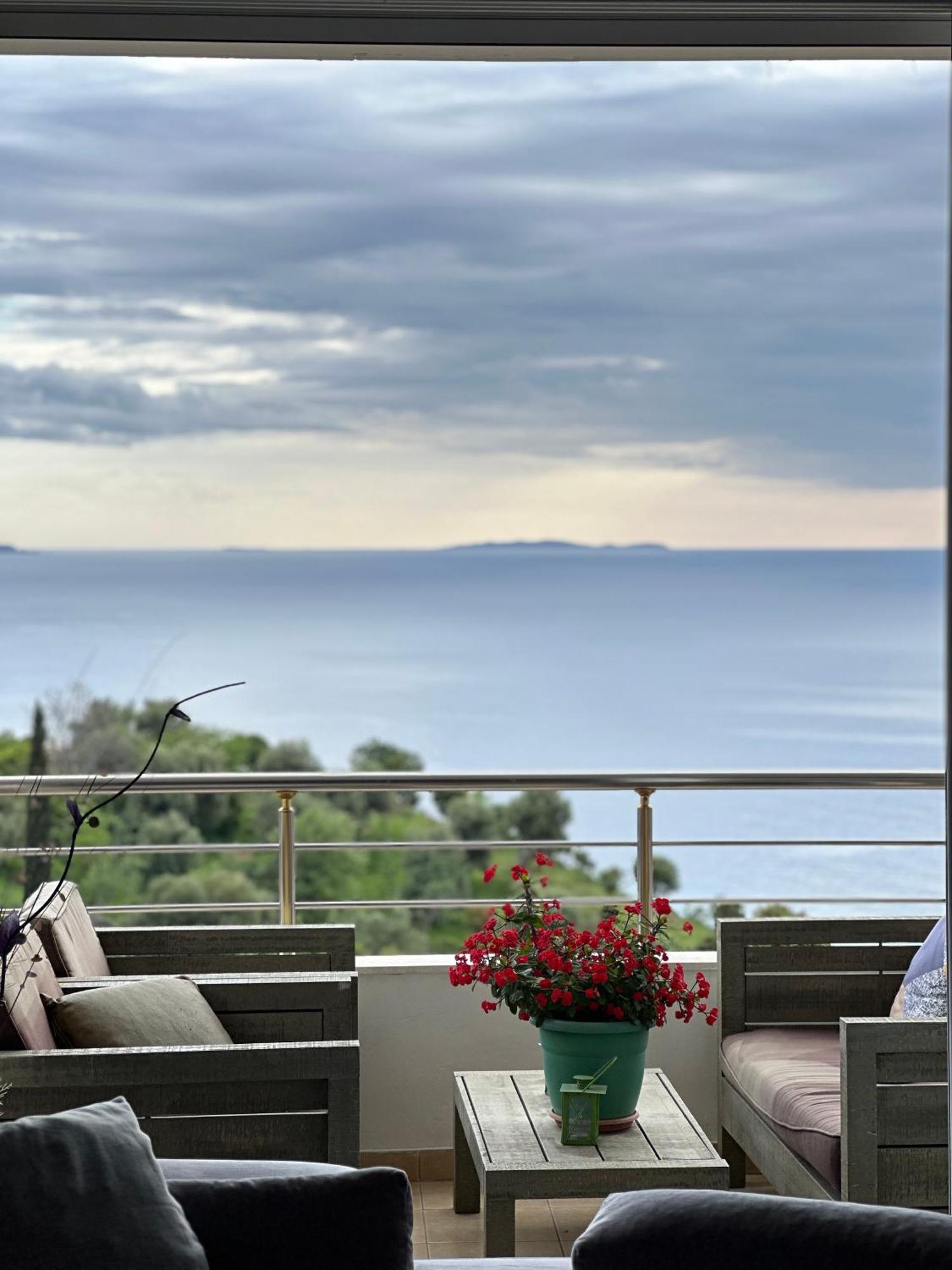 Selami Sea View Apartments Lukove Luaran gambar