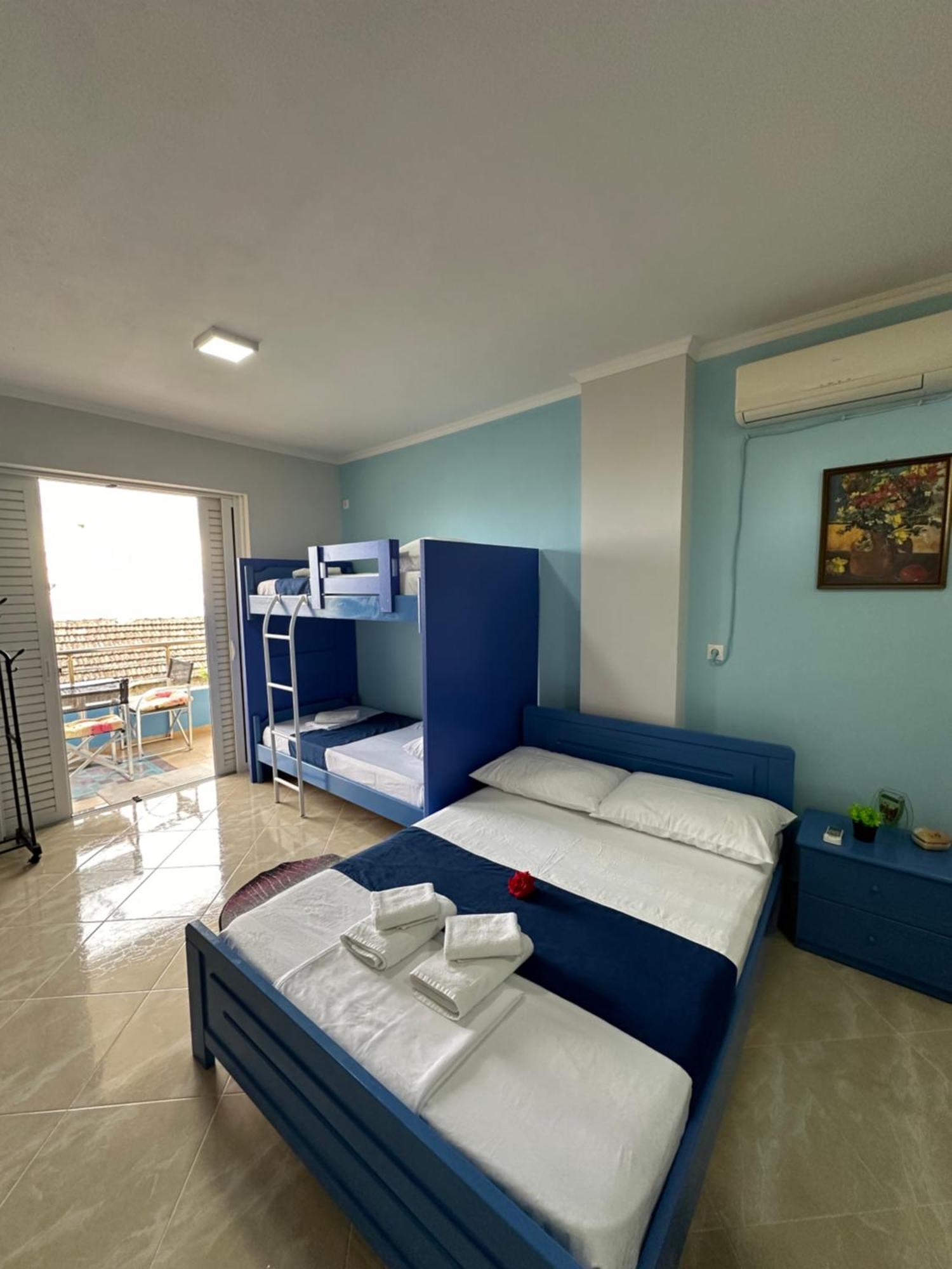 Selami Sea View Apartments Lukove Luaran gambar