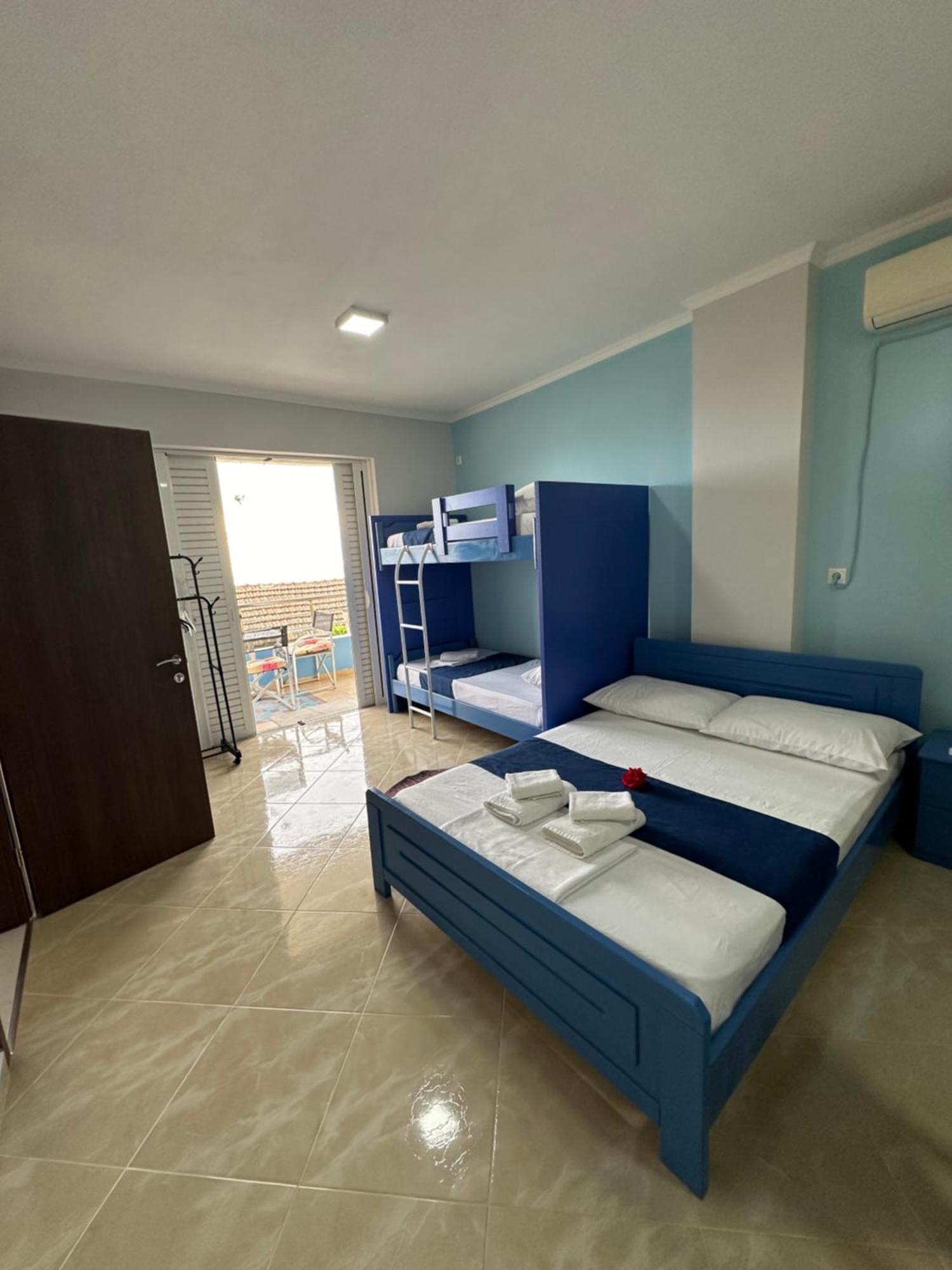 Selami Sea View Apartments Lukove Luaran gambar