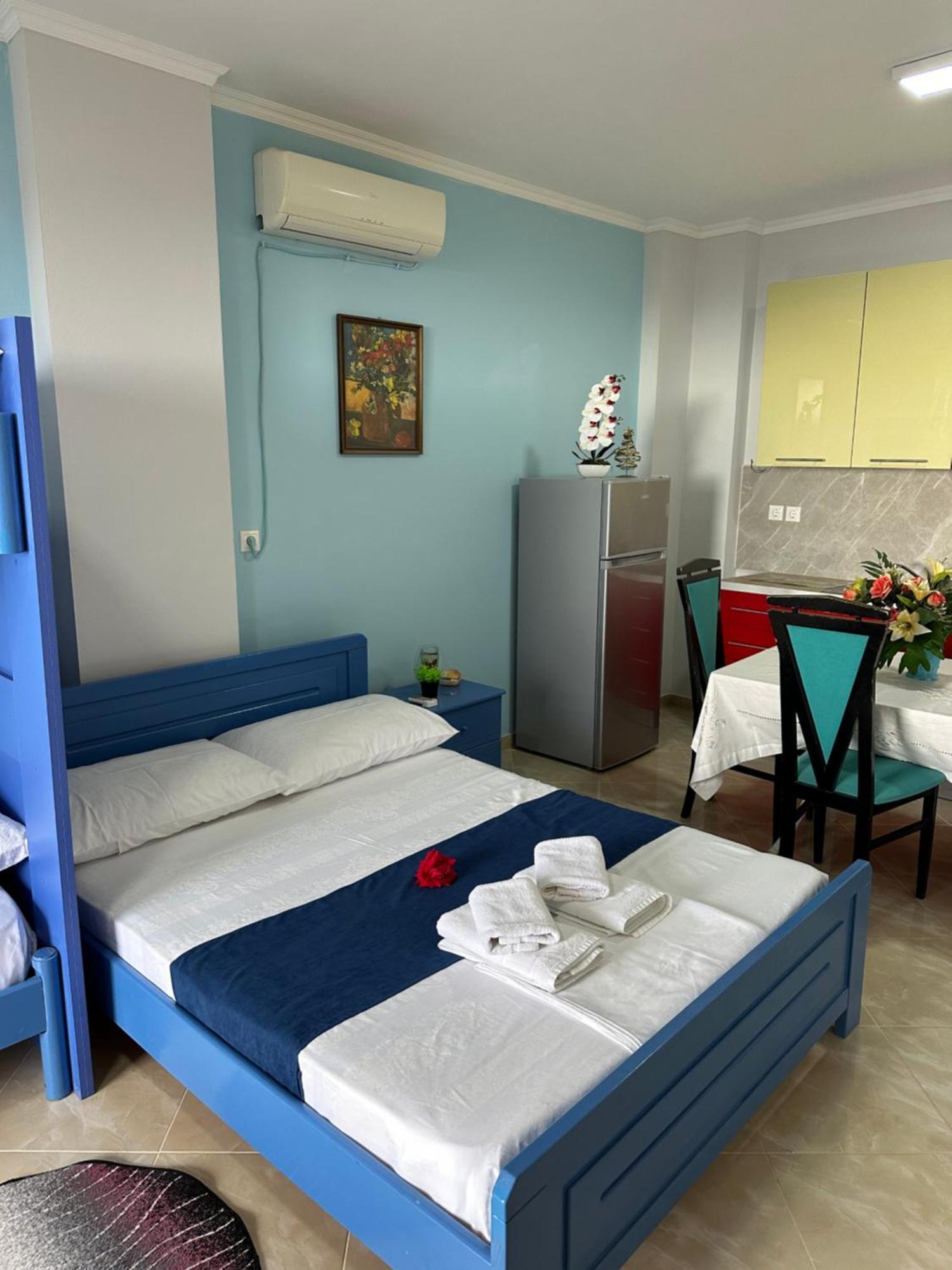 Selami Sea View Apartments Lukove Luaran gambar