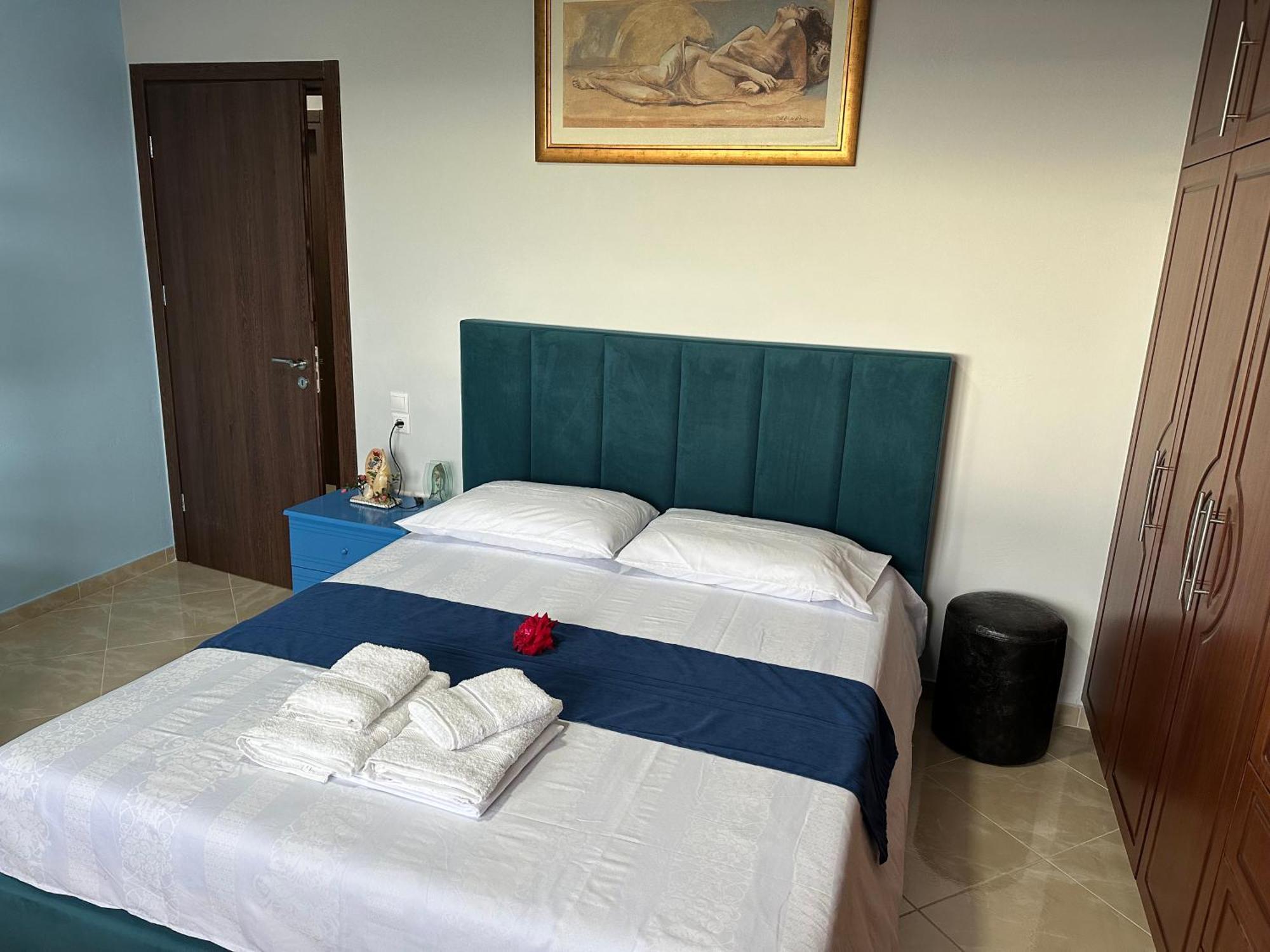 Selami Sea View Apartments Lukove Luaran gambar
