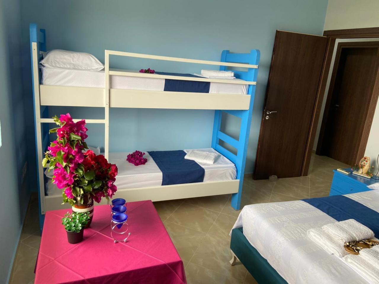 Selami Sea View Apartments Lukove Luaran gambar